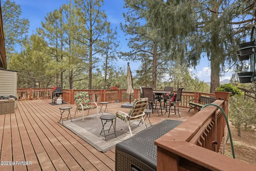 3197 Pine Needle Drive, Show Low, AZ 85901 - #2