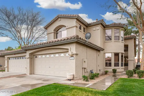 9741 E Holiday Way, Sun Lakes, AZ 85248