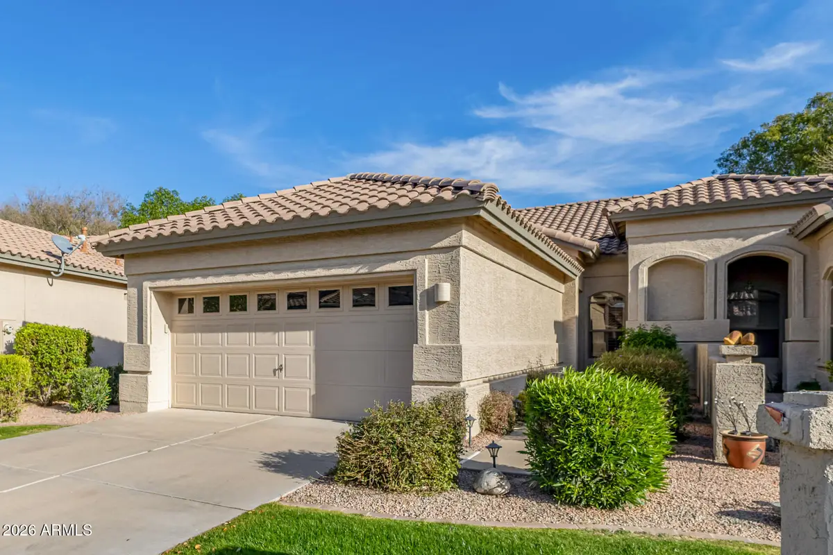 23721 S Pleasant Way, Sun Lakes, AZ 85248 - #1