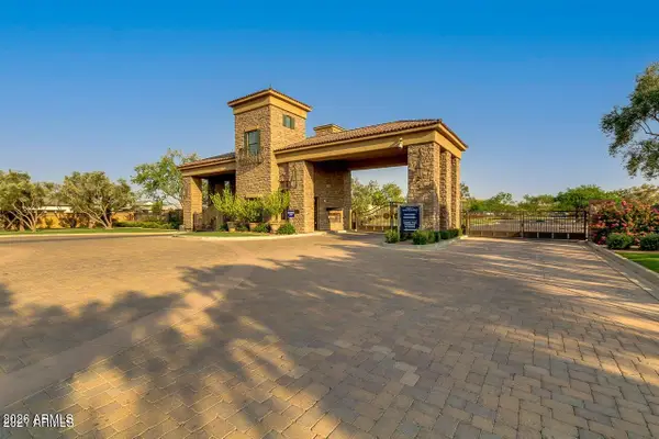 2665 E Hummingbird Way, Gilbert, AZ 85297