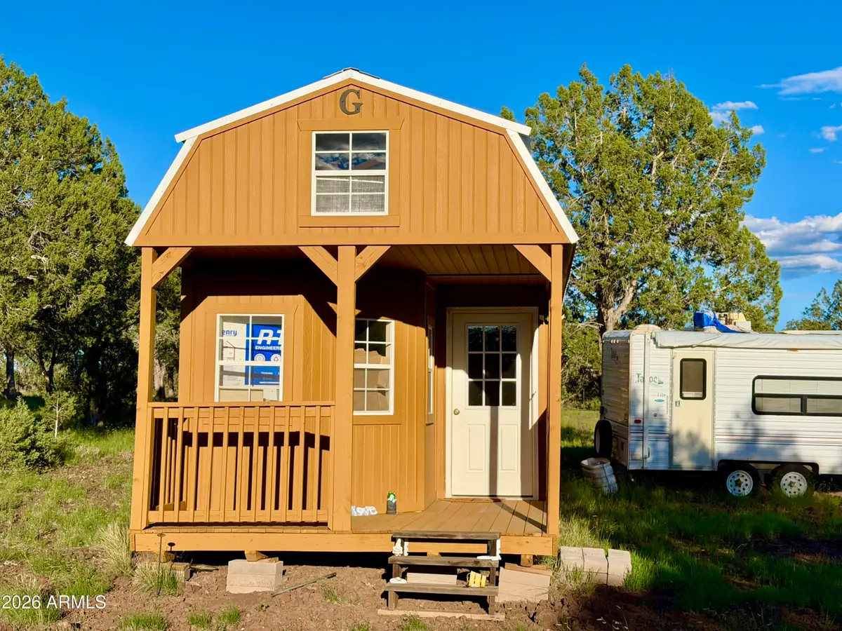 4727 W Cedar Street, Ash Fork, AZ 86320 - #1