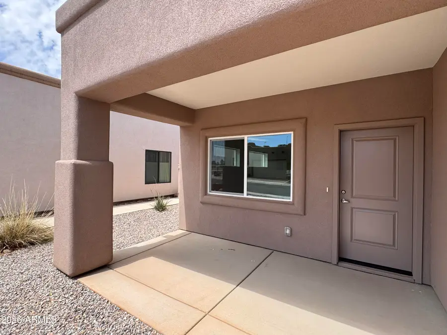 742 S Meadowood Lane, Sierra Vista, AZ 85635 - #3