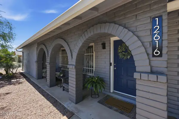 12616 N 28th Place, Phoenix, AZ 85032