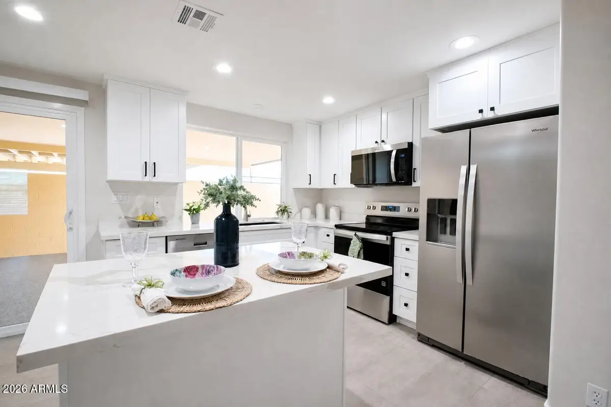 552 N Hobson Plaza, Mesa, AZ 85203 - #1