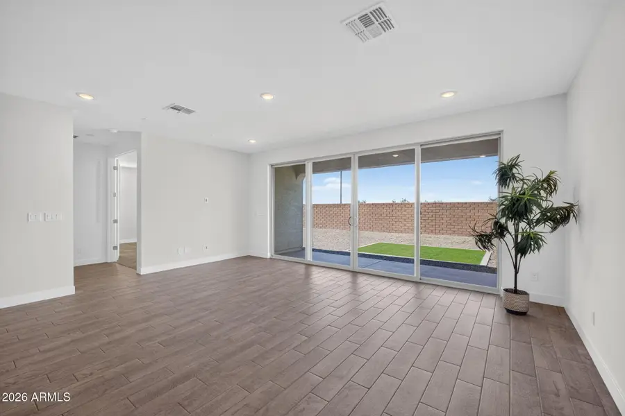 9654 E Rainbow Avenue, Mesa, AZ 85212 - #3