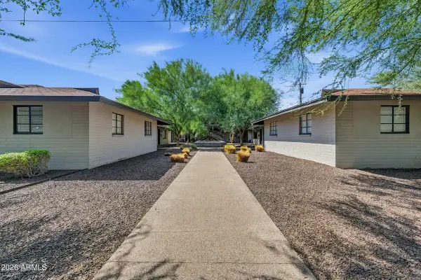 806 W Turney Avenue, Phoenix, AZ 85013