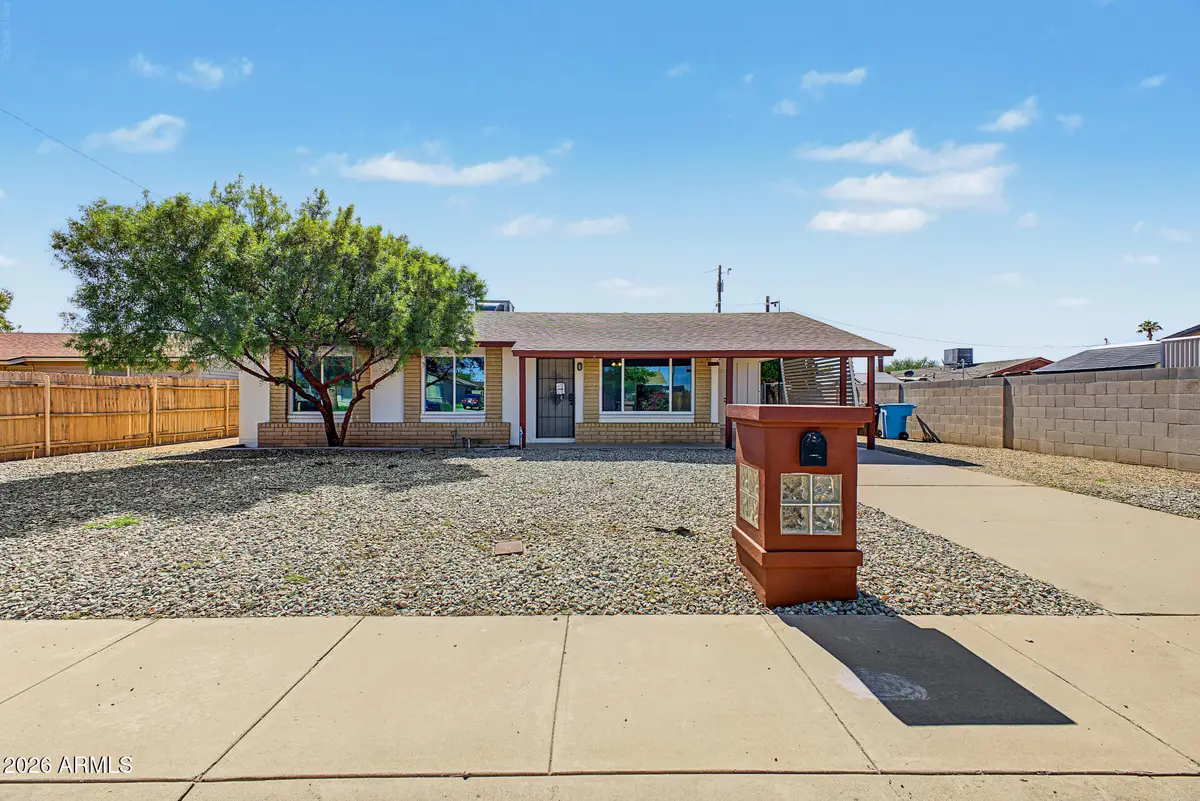 1525 W Hartford Avenue, Phoenix, AZ 85023 - #1