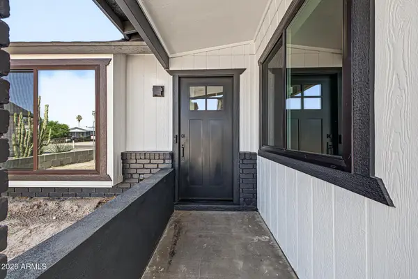 9809 E Birchwood Avenue, Mesa, AZ 85208