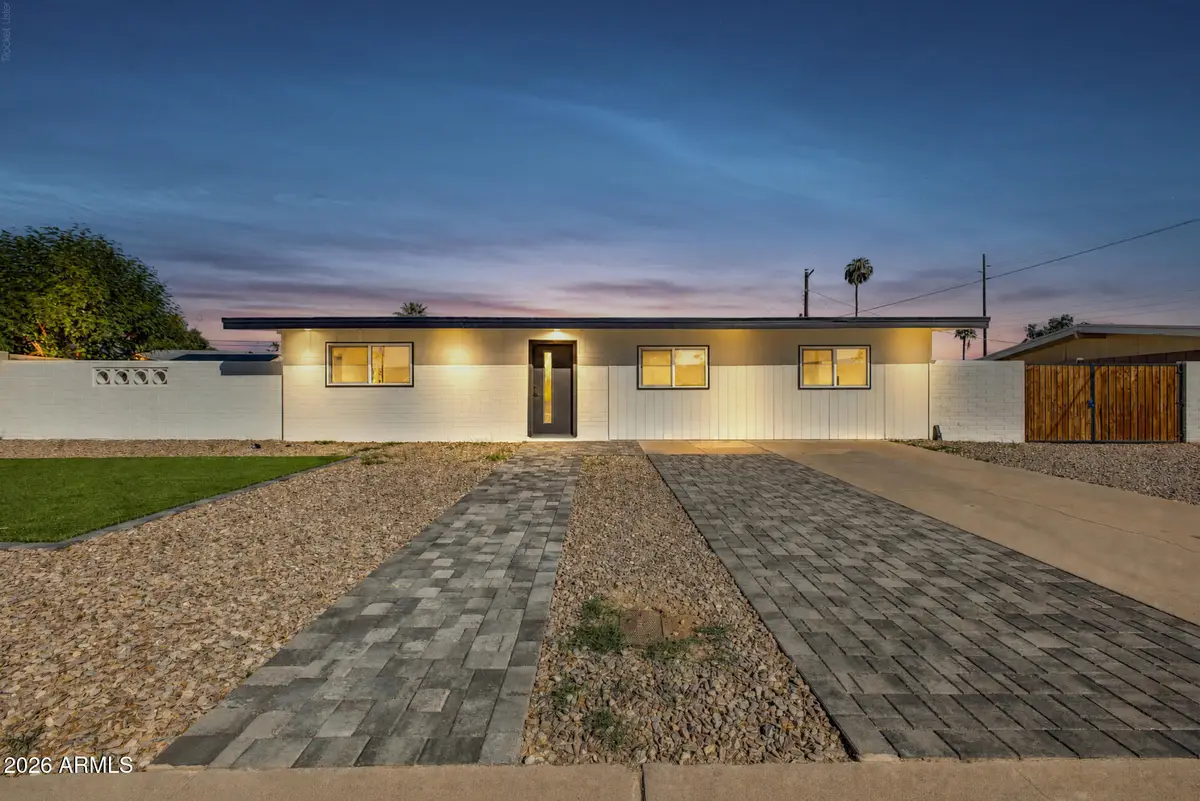 5009 N 62nd Avenue, Glendale, AZ 85301 - #1