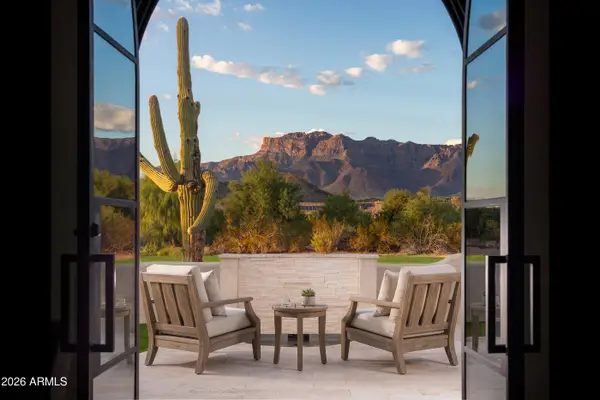 8762 E Greenview Drive, Gold Canyon, AZ 85118