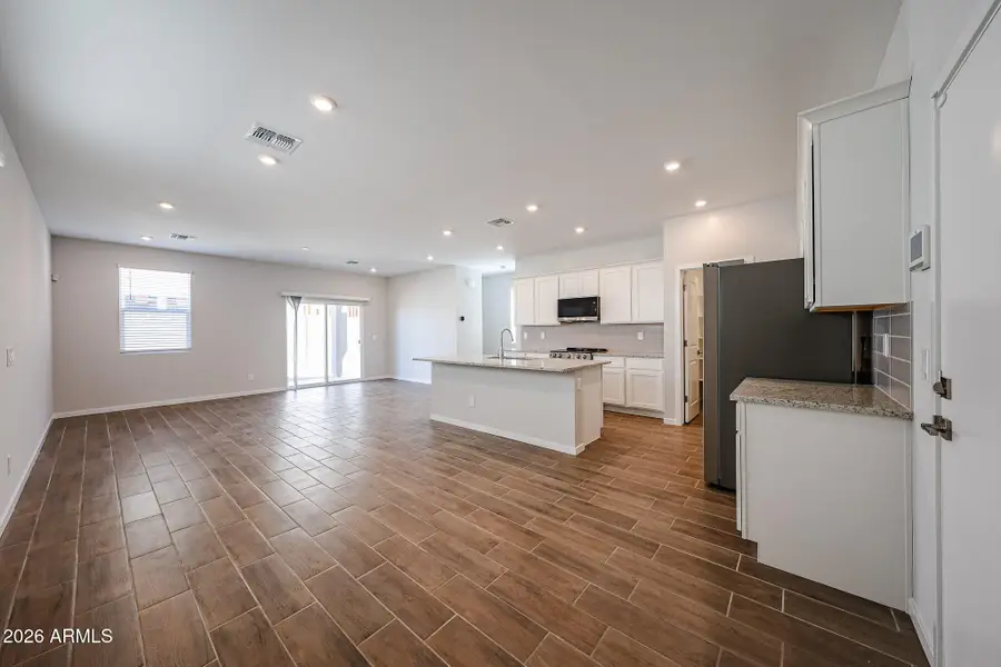 17393 W Villa Hermosa Lane, Surprise, AZ 85387 - #2
