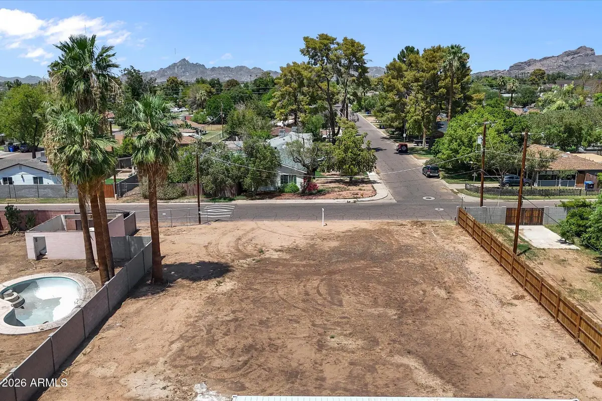3823 E Palm Lane #B, Phoenix, AZ 85008 - #1