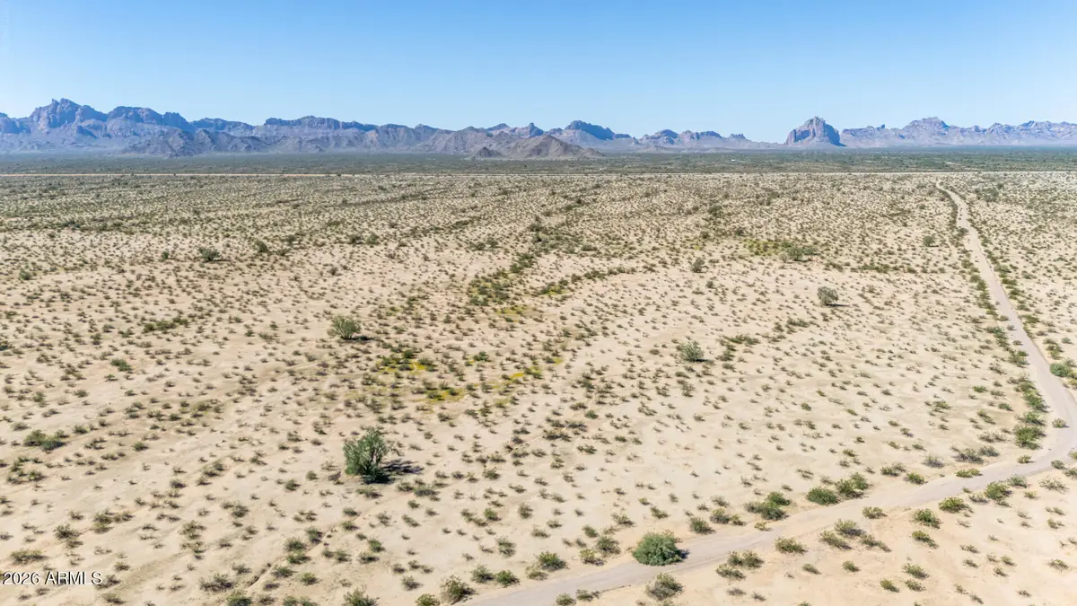 0 76 -- #76, Tonopah, AZ 85354 - #1