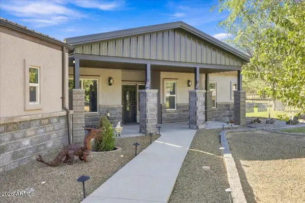 2332 S Diamond Creek Lane, Camp Verde, AZ 86322
