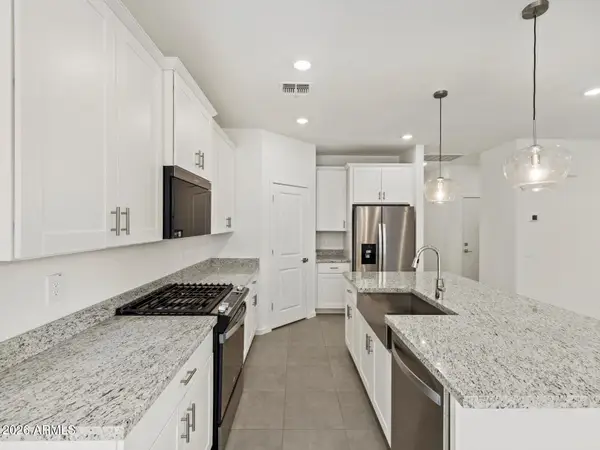 10803 W Atlantis Way, Tolleson, AZ 85353