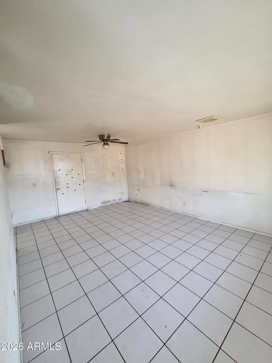 5210 W Windsor Avenue, Phoenix, AZ 85035 - #2