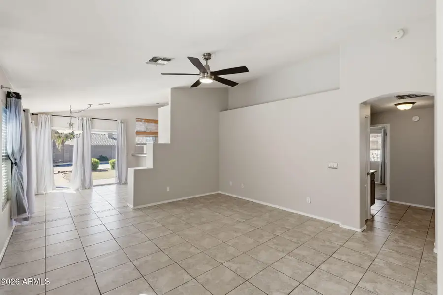4319 E Tether Trail, Phoenix, AZ 85050 - #3