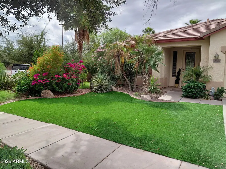 4210 S Splendor Place, Gilbert, AZ 85297 - #2