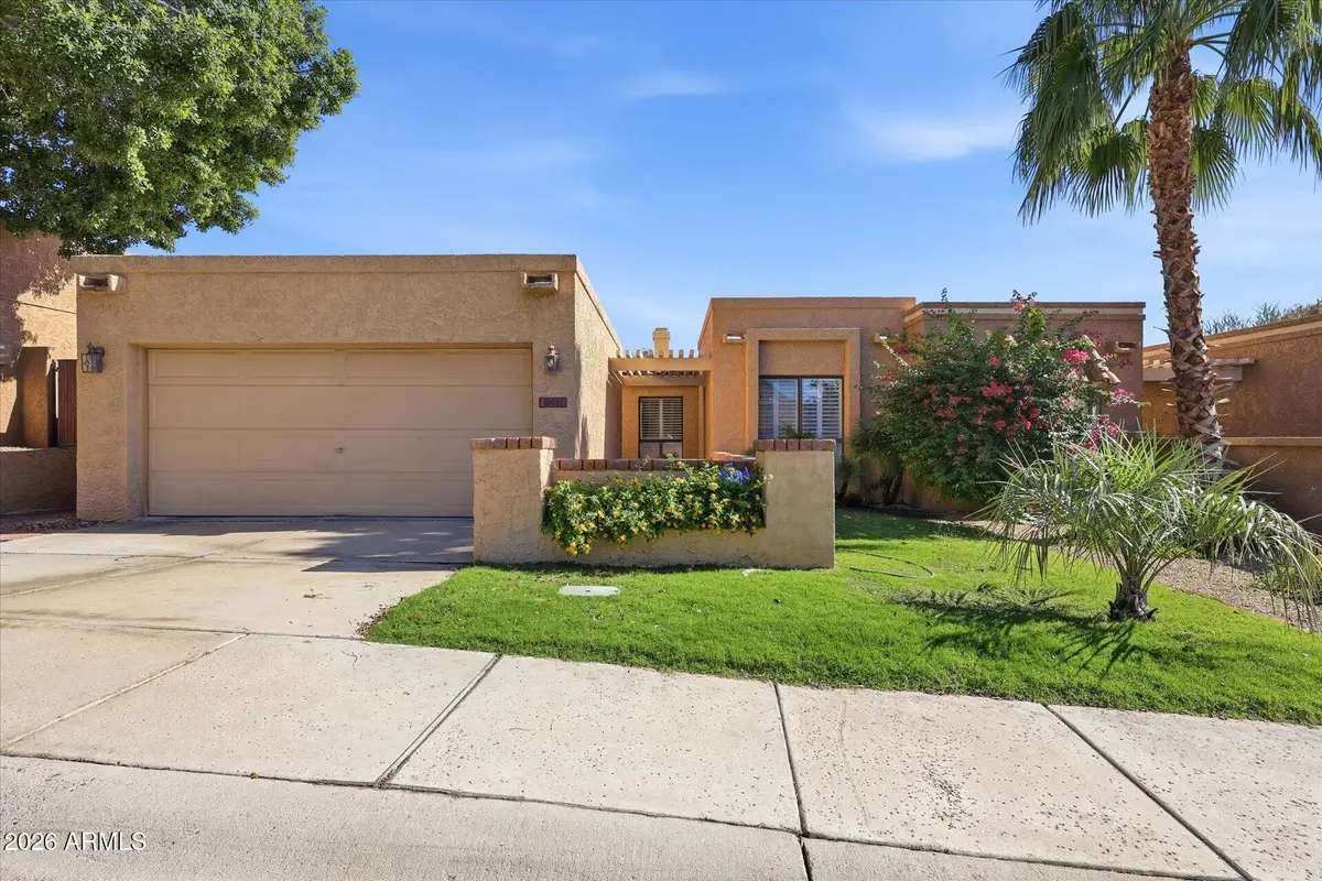 10621 N 9th Street, Phoenix, AZ 85020 - #1