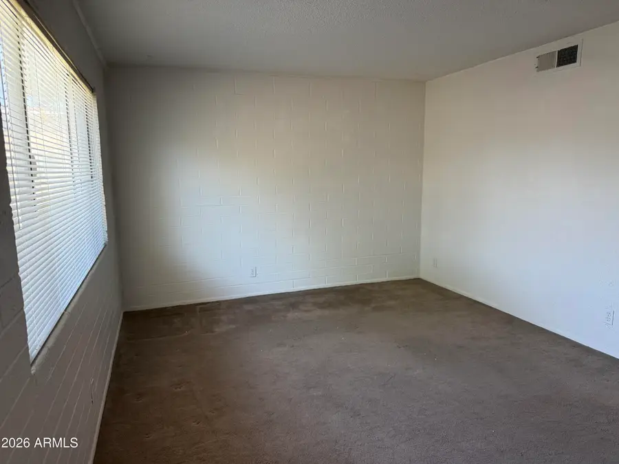 5413 N Black Canyon Highway, Phoenix, AZ 85015 - #3