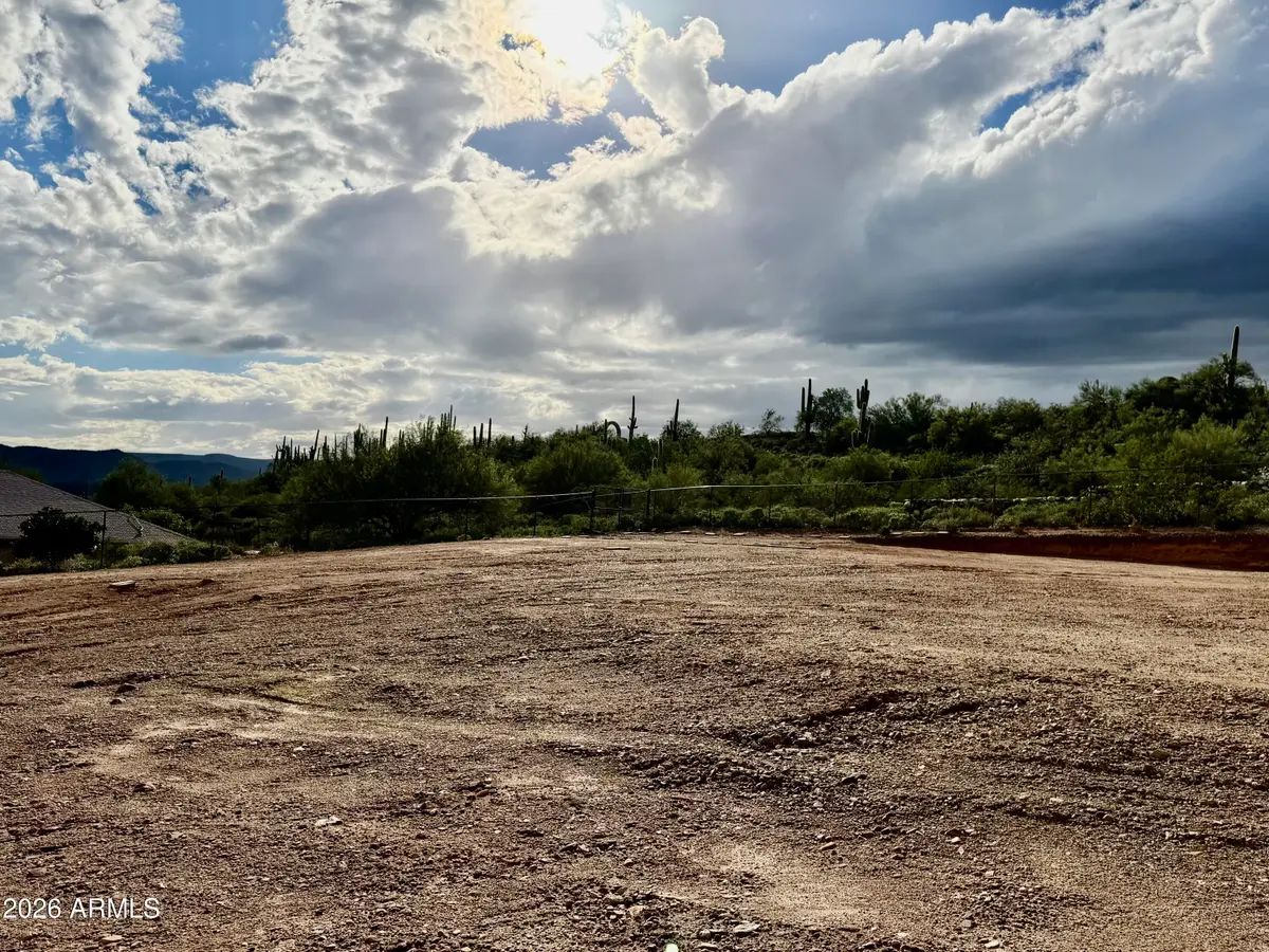 33580 S Ridgeway Road, Black Canyon City, AZ 85324 - #1