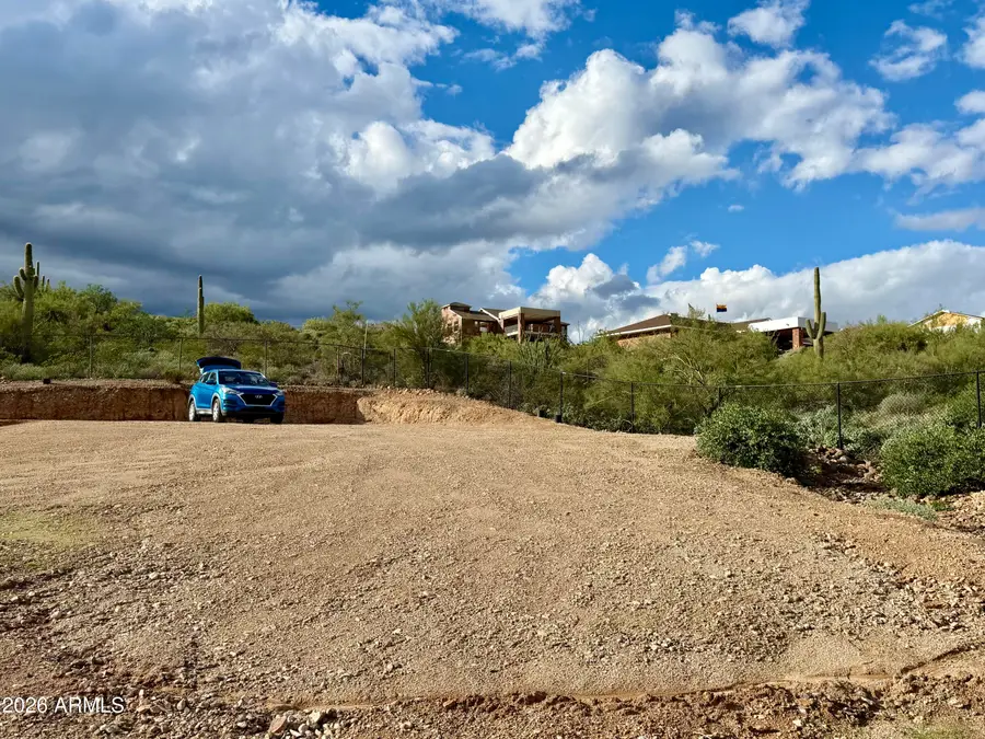 33580 S Ridgeway Road, Black Canyon City, AZ 85324 - #2
