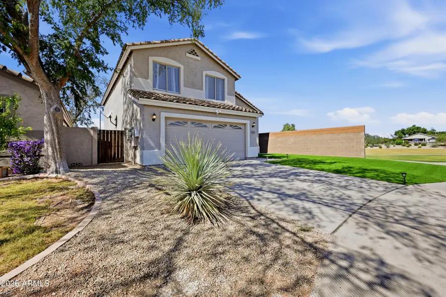 1258 S Heritage Drive, Gilbert, AZ 85296 - #2