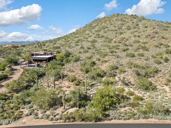 8300 E Dixileta Drive #266, Scottsdale, AZ 85266