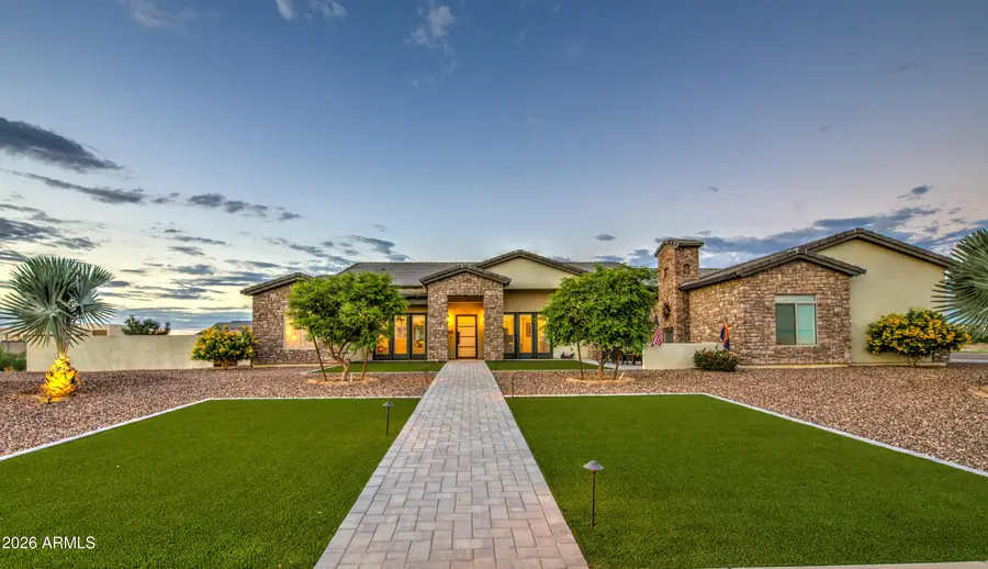 9436 W Fossil Mountain Drive, Casa Grande, AZ 85194 - #2