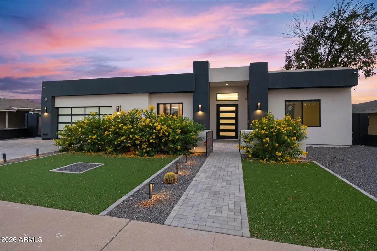 8219 E Rancho Vista Drive, Scottsdale, AZ 85251 - #1