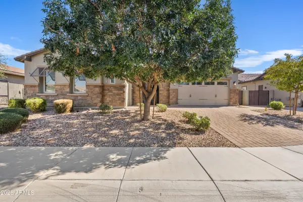 7711 S Barlow Drive, Gilbert, AZ 85298