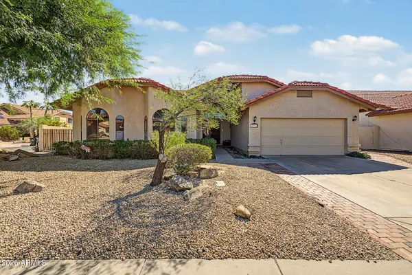 3711 E Summerhaven Drive, Phoenix, AZ 85044