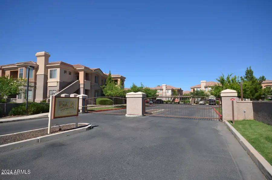 1941 S Pierpont Drive #Apt 2121, Mesa, AZ 85206 - #2