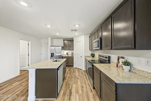 651 W Crowned Dove Trail, Casa Grande, AZ 85122