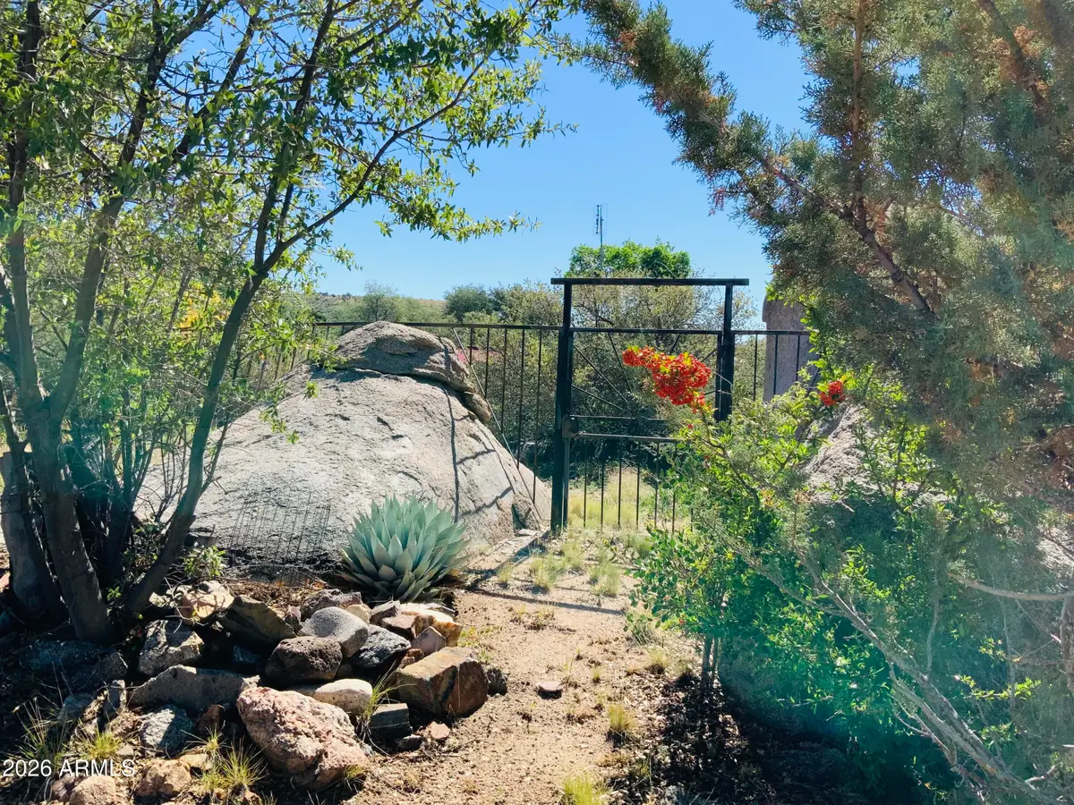 22691 S Lakewood Drive #F, Yarnell, AZ 85362 - #1
