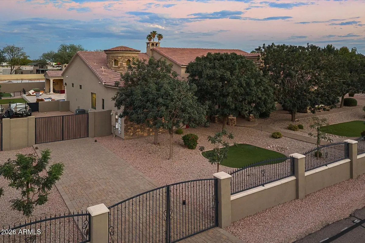 12245 S 70th Street, Tempe, AZ 85284 - #1