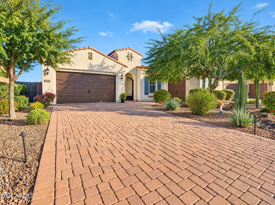 7511 S Parkcrest Street, Gilbert, AZ 85298 - #2