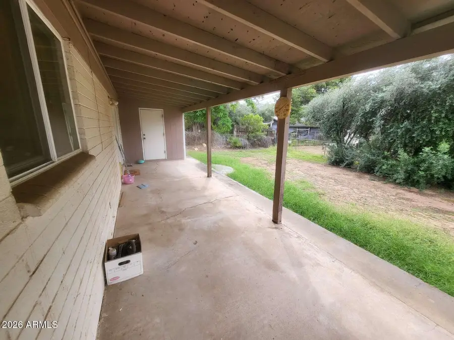 209 W Greenwich Road, Kearny, AZ 85137 - #3