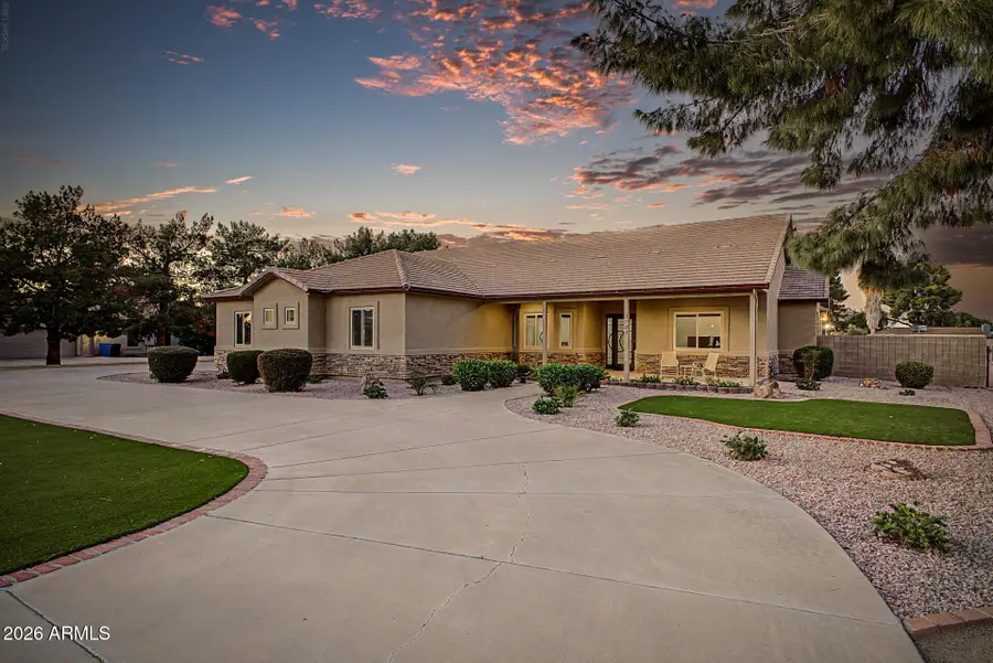 1744 E Country Lane, Gilbert, AZ 85298 - #2