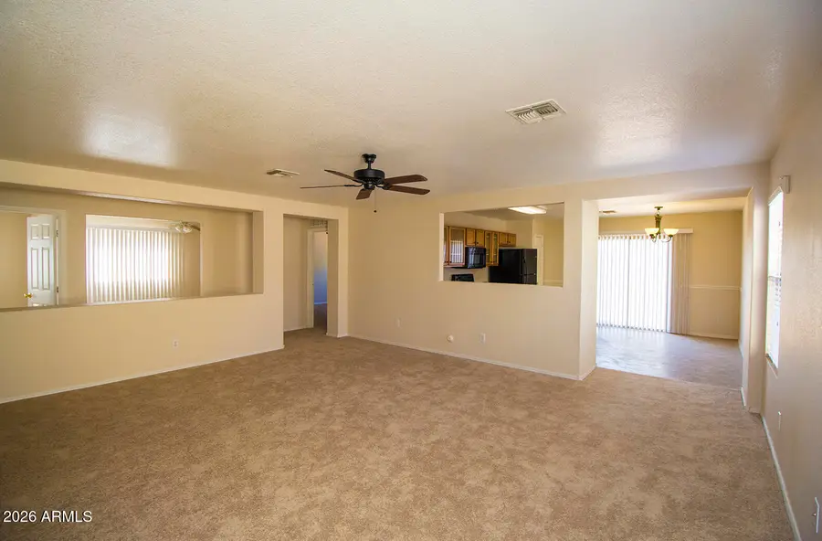 585 W Jardin Loop, Casa Grande, AZ 85122 - #2