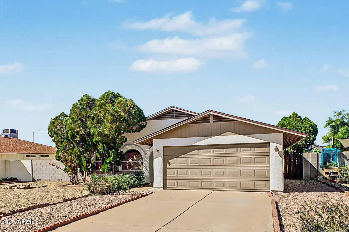 9758 N 68th Lane, Peoria, AZ 85345 - #1