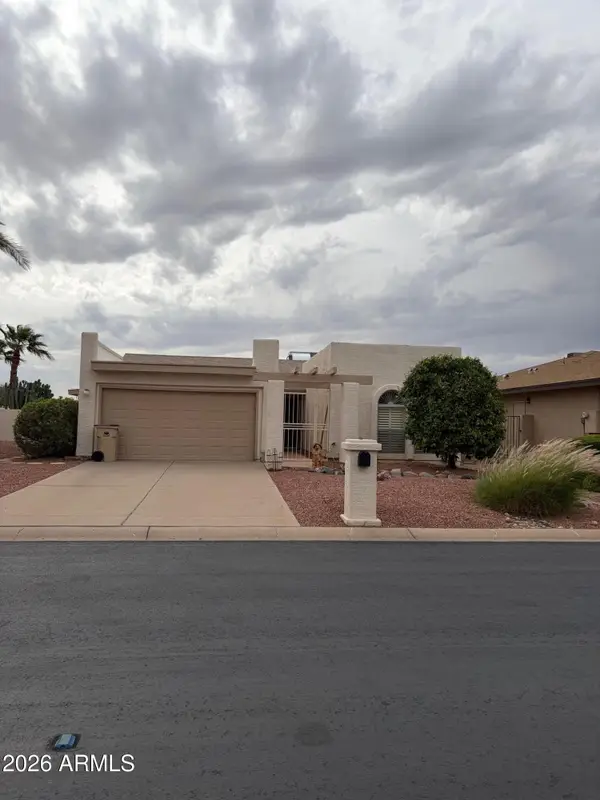 10309 E Navajo Place, Sun Lakes, AZ 85248