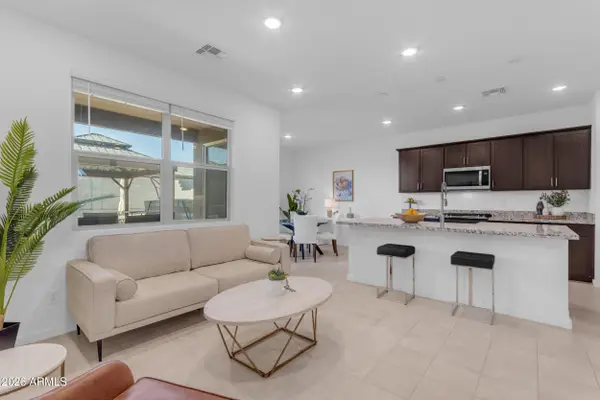 15990 W Gray Fox Trail, Surprise, AZ 85387