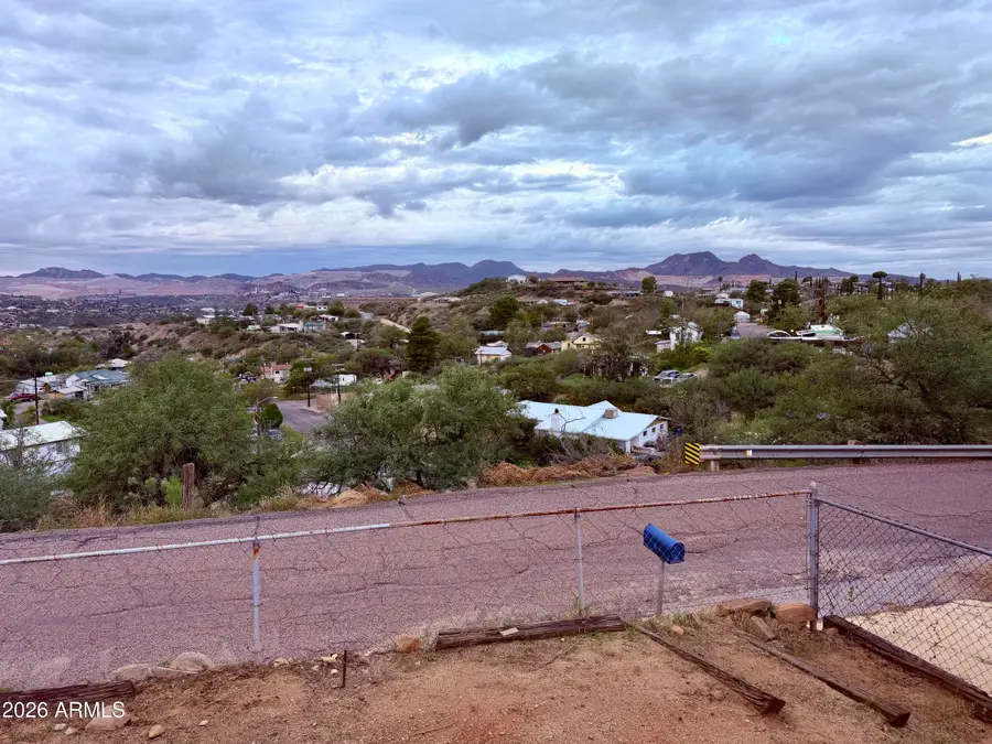 5675 S Mountain View, Globe, AZ 85501 - #2