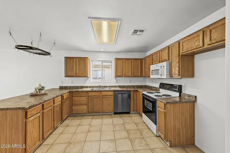 727 S Del Rio Court, Apache Junction, AZ 85120 - #2