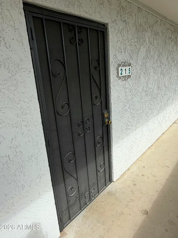 3314 N 68th Street #215, Scottsdale, AZ 85251