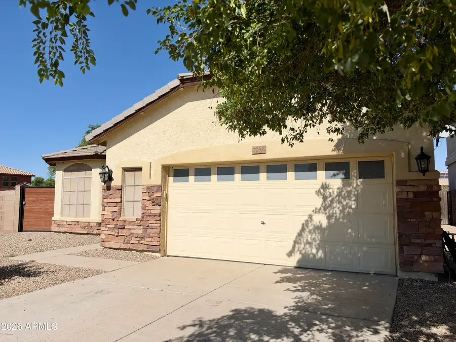 3232 W T Ryan Lane, Phoenix, AZ 85041 - #2