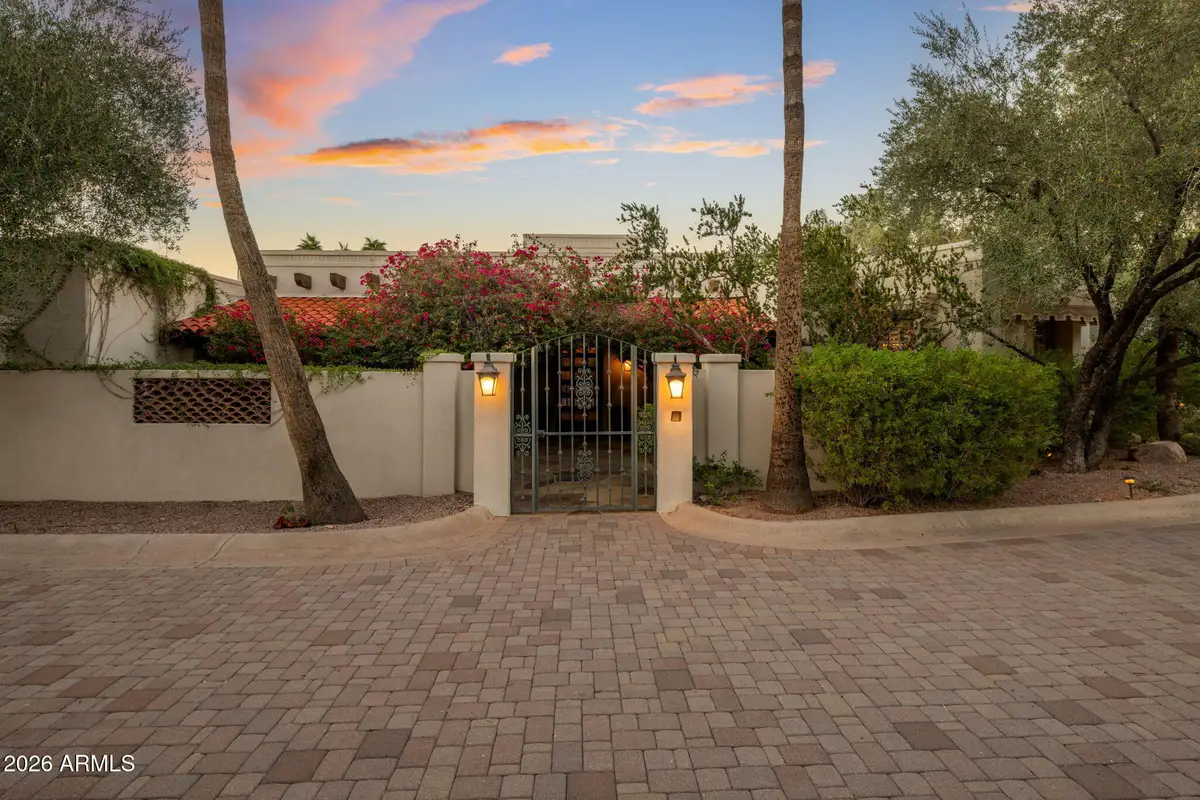 5240 E Desert Vista Road, Paradise Valley, AZ 85253 - #1