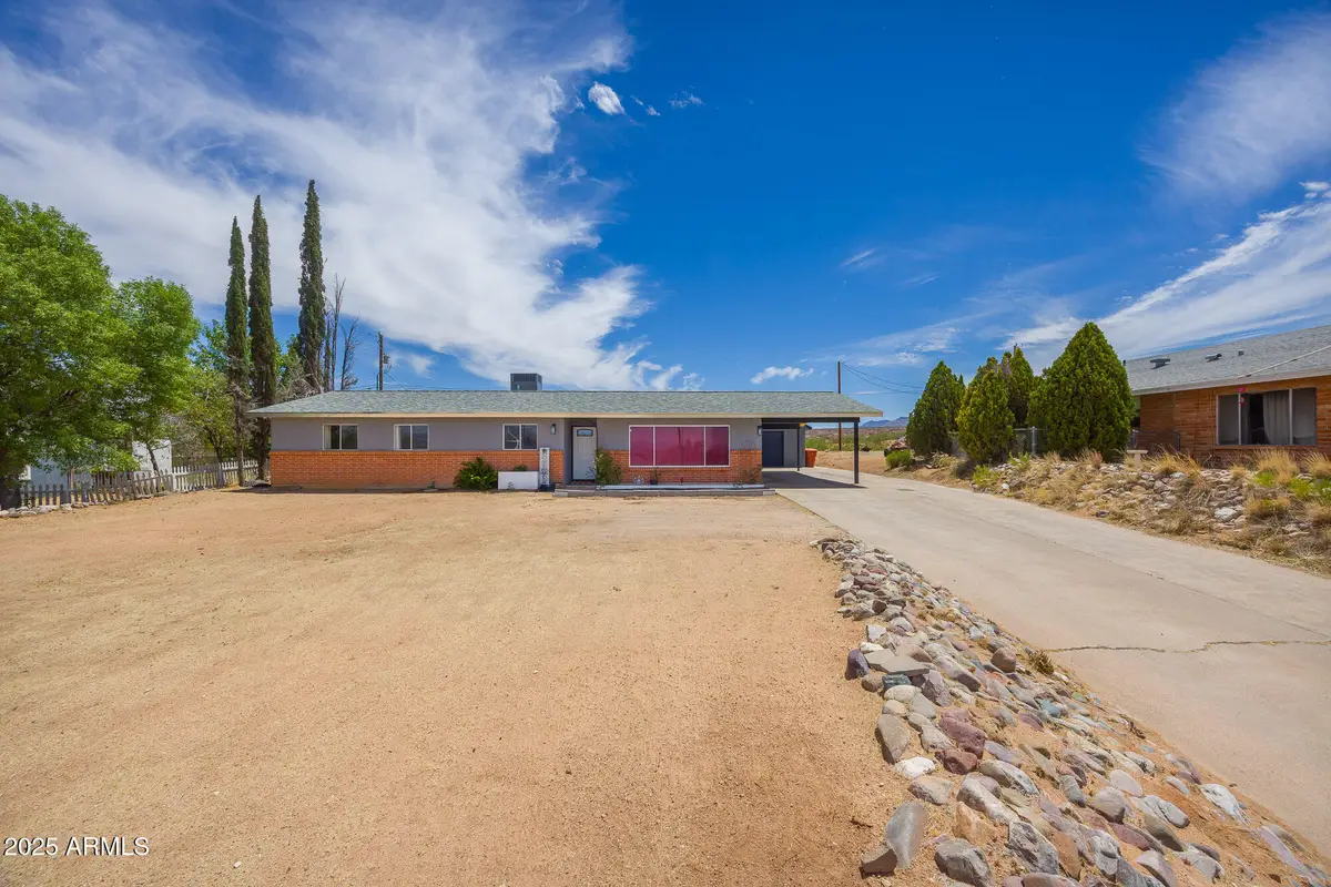 370 E Silverwood Lane, Benson, AZ 85602 - #1