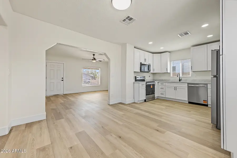 104 E Kinderman Drive, Avondale, AZ 85323 - #2